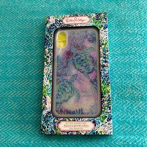 Lilly Pulitzer Glitter iphone XR phone case in Shell of a Party
